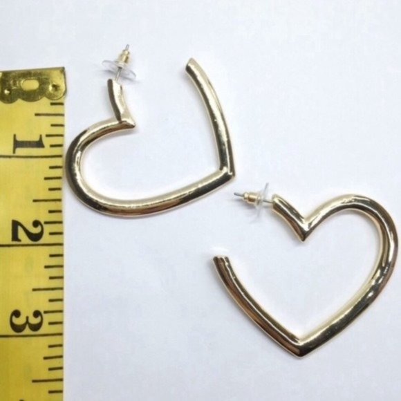 NWOT Anthro BaubleBar Gold Heart Hoop Earrings - Picture 4 of 4